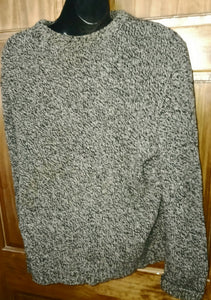 Royal North Mills Outfitters Vintage Men's Wool Blend Sweater Gray Black Weave Size Medium Made on USA 26766