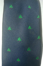 Load image into Gallery viewer, Vintage Alynn Green Christmas Trees Novelty Men&#39;s Necktie 1982 Polyester
