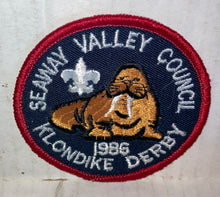 Load image into Gallery viewer, Boy Scouts of America Seaway Valley Council 1986 Klondike Derby Walrus Cloth Sew on Patch NWOT New
