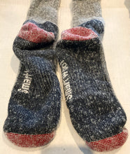 Load image into Gallery viewer, Smartwool Men’s Blue Grey Red Wool Socks Winter Warm Wear Hiking Work
