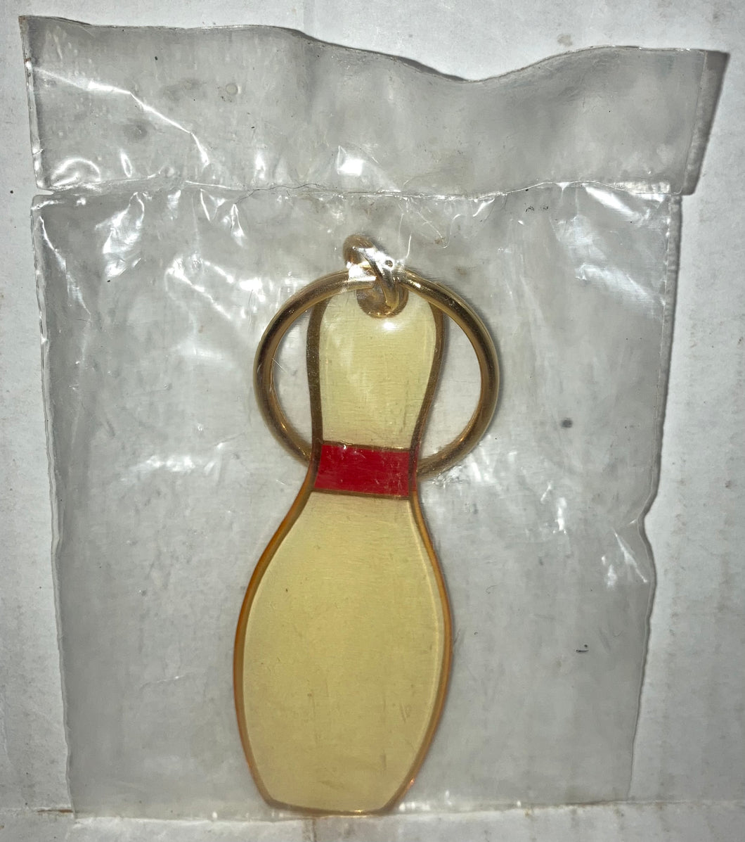 White Bowling Pin Key Chain NWOT New Metal Unbranded