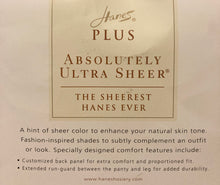 Load image into Gallery viewer, Hanes Plus Size Women’s Sheer Pantyhose NWT New 1999 Size Three Plus Ultra Sheer Style 00P29
