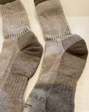 Load image into Gallery viewer, LL Bean Hike Men’s Tan Brown Wool Socks Winter Warm Wear Hiking Work
